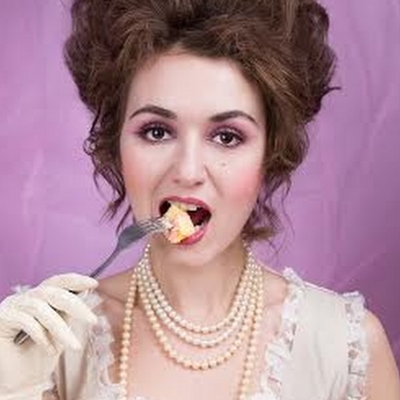 Meet your Posher, Zoe - Picture 1 of 1